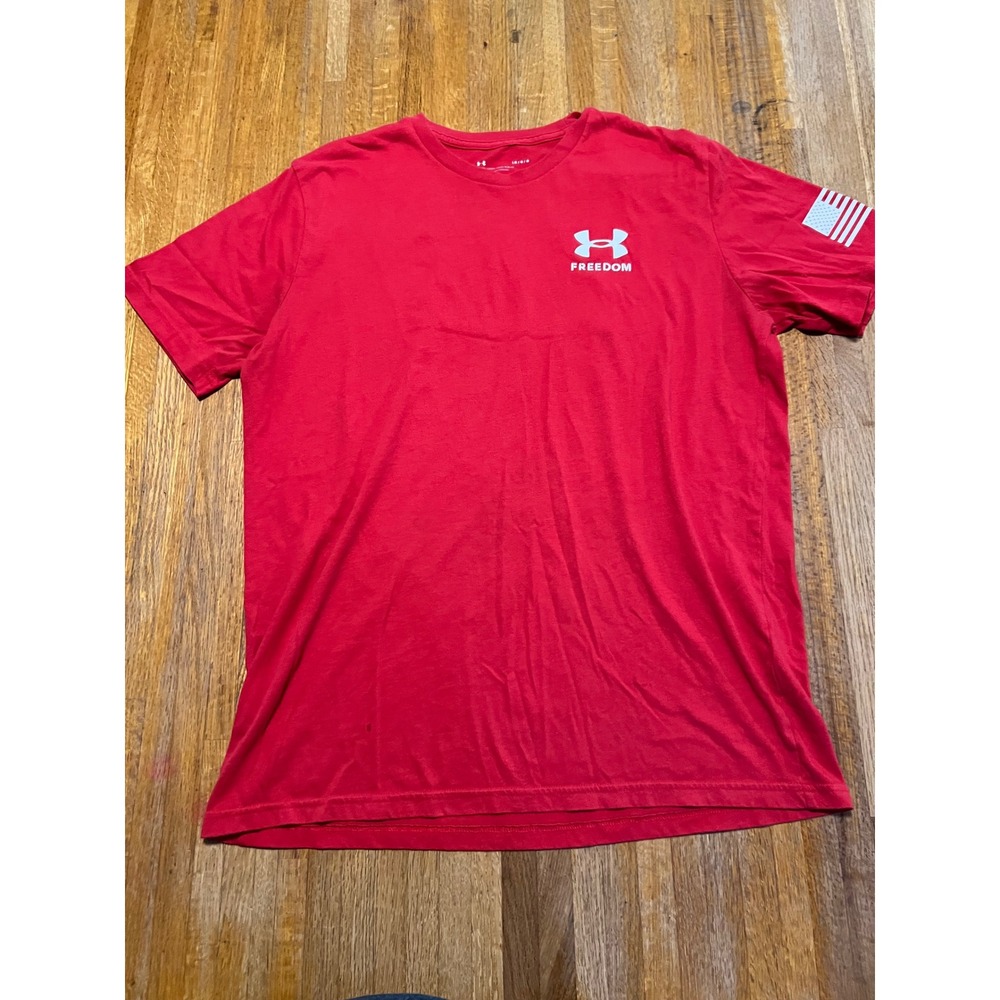 Under‎ Armour Men Large Red Graphic Freedom Patriotic Flag Loose Fit Tee Shirt